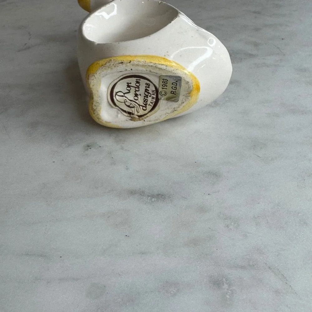 Ron Gordon Duck Napkin Holder‎ Ceramic White Yellow Vintage Kitchen Decor